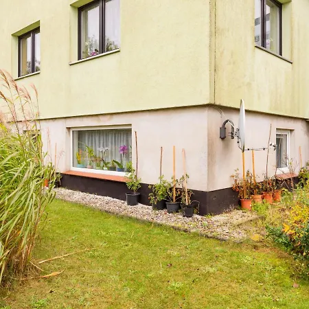 Im Ot Brusow Mit Garten